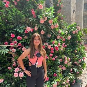 Meet your Posher, Jasmine